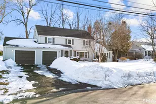 105 Hyde Rd, West Hartford, CT 06117 - Photo 4