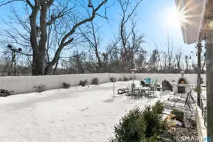 77 Meadowbrook Rd, Fairfield, CT 06824 - Photo 24