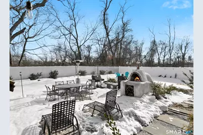 77 Meadowbrook Road, Fairfield, CT 06824 - Photo 22