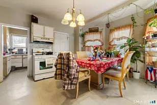 27 Windsor Ave, Meriden, CT 06451 - Photo 28