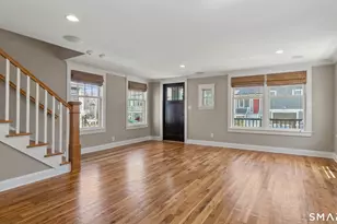 10 Point Beach Dr, Milford, CT 06460 - Photo 4