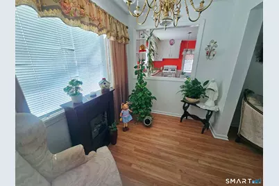 37 Sheffield Street, New Britain, CT 06051 - Photo 4