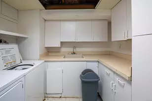 129 Brentwood Dr, Wallingford, CT 06492 - Photo 20