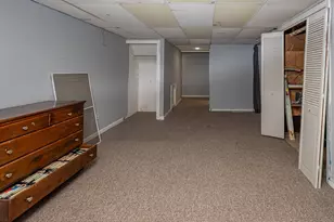 129 Brentwood Dr, Wallingford, CT 06492 - Photo 22