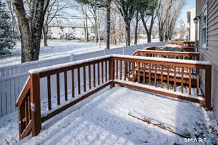 129 Brentwood Dr, Wallingford, CT 06492 - Photo 2