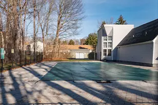 129 Brentwood Dr, Wallingford, CT 06492 - Photo 30