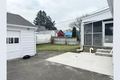 126 Ohio Avenue, Bridgeport, CT 06610 - Photo 4