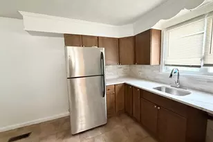 126 Ohio Ave, Bridgeport, CT 06610 - Photo 14