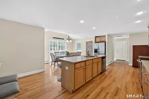 23 Neville St, Coventry, CT 06238 - Photo 8