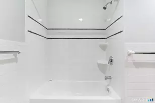 86 Harbor Dr, Stamford, CT 06902 - Photo 20