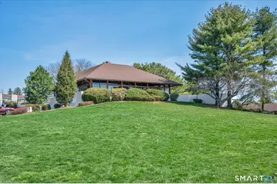 286 Monticello Drive #286, Branford, CT 06405 - Photo 8