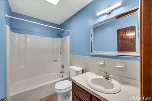 286 Monticello Dr, Branford, CT 06405 - Photo 6