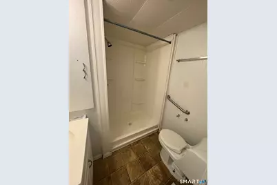 2 Montauk Road, East Hartford, CT 06118 - Photo 8