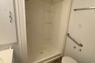 2 Montauk Rd, East Hartford, CT 06118 - Photo 8