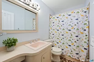 130 Wood Ridge Dr, Stamford, CT 06905 - Photo 14