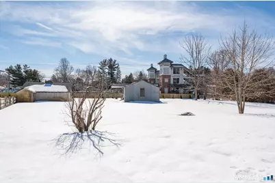 25 Driveway, Guilford, CT 06437 - Photo 32