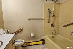 121 Hoskins Rd, Simsbury, CT 06070 - Photo 18