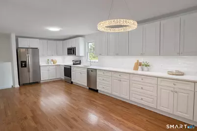 15 Dairy Farm Road, Norwalk, CT 06851 - Photo 2