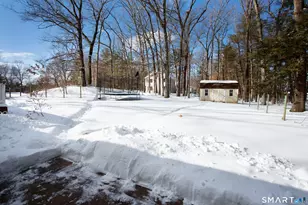 10 Ridgewood Dr, Suffield, CT 06093 - Photo 8