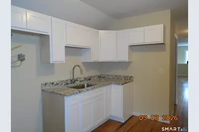 452 Dixwell Avenue, New Haven, CT 06511 - Photo 12