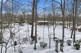 18 Hillcrest Dr, Montville, CT 06382 - Photo 32