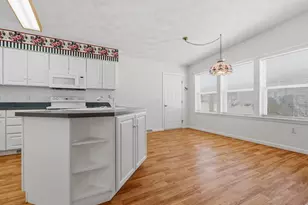 18 Hillcrest Dr, Montville, CT 06382 - Photo 22