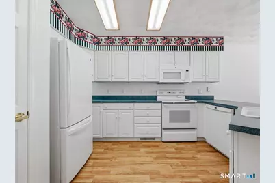 18 Hillcrest Drive, Montville, CT 06382 - Photo 20