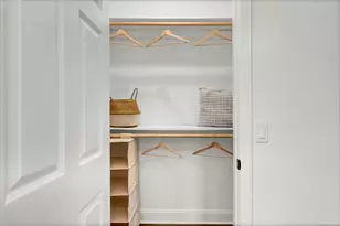 33 Main St, Meriden, CT 06451 - Photo 24