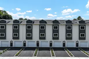 33 Main St, Meriden, CT 06451 - Photo 2