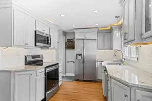 19 Olive St, Waterford, CT 06385 - Photo 12