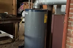 70 Westville Ave, Danbury, CT 06810 - Photo 22