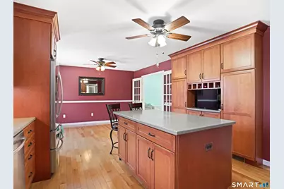 88 Kings Highway, Shelton, CT 06484 - Photo 12