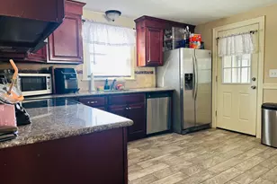 270 Pearl St, Enfield, CT 06082 - Photo 6