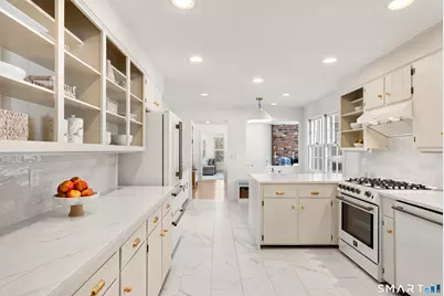 7 Shaw Drive, Simsbury, CT 06070 - Photo 8