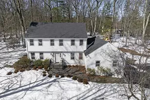 7 Shaw Dr, Simsbury, CT 06070 - Photo 1