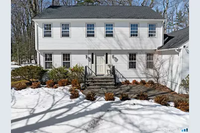 7 Shaw Drive, Simsbury, CT 06070 - Photo 2