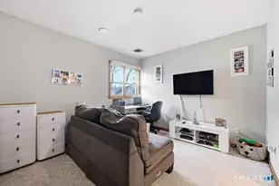 1469 Farmington Ave, Bristol, CT 06010 - Photo 20