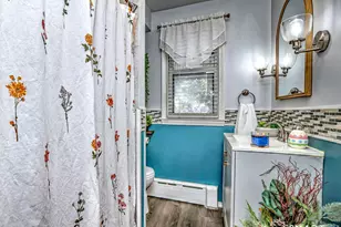 225 Meriden Rd, Waterbury, CT 06705 - Photo 22