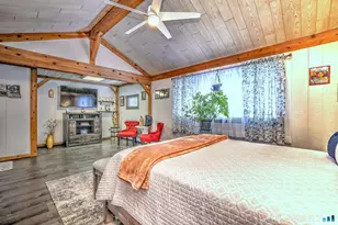 225 Meriden Rd, Waterbury, CT 06705 - Photo 20