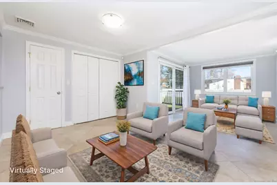 72 Mohegan Drive, West Hartford, CT 06117 - Photo 12