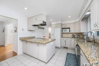 68 Longview Road, Monroe, CT 06468 - Photo 12