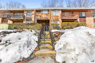 200 Woodmont Avenue #APT 121, Bridgeport, CT 06606 - Photo 18