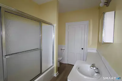 128 Millville Avenue, Naugatuck, CT 06770 - Photo 8