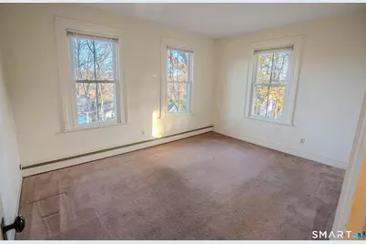 128 Millville Avenue, Naugatuck, CT 06770 - Photo 18