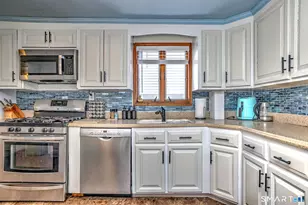 20 South St, Milford, CT 06460 - Photo 12