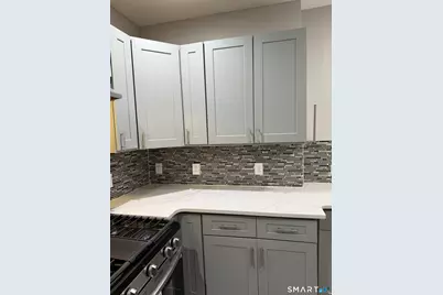 336 Bond Street, Bridgeport, CT 06610 - Photo 4