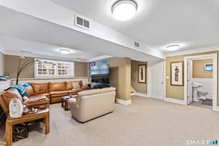 43 Collingsdale Dr, Milford, CT 06461 - Photo 30