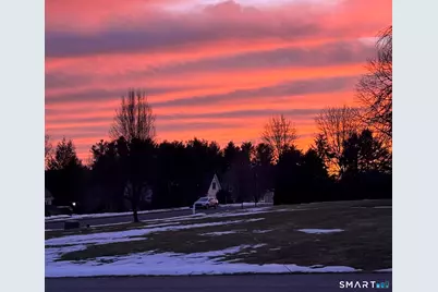 9 Partridge Landing, Glastonbury, CT 06033 - Photo 4