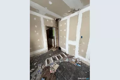 83 Maple Street, Norwich, CT 06360 - Photo 12