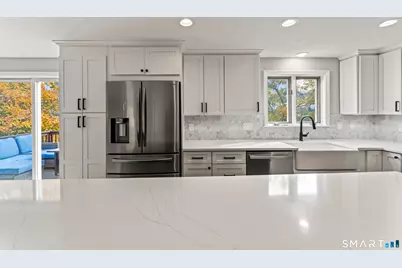 15 Berkshire Drive, Brookfield, CT 06804 - Photo 6